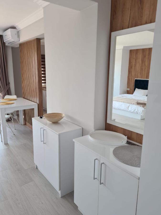 Modern Studio Oradea Exterior foto